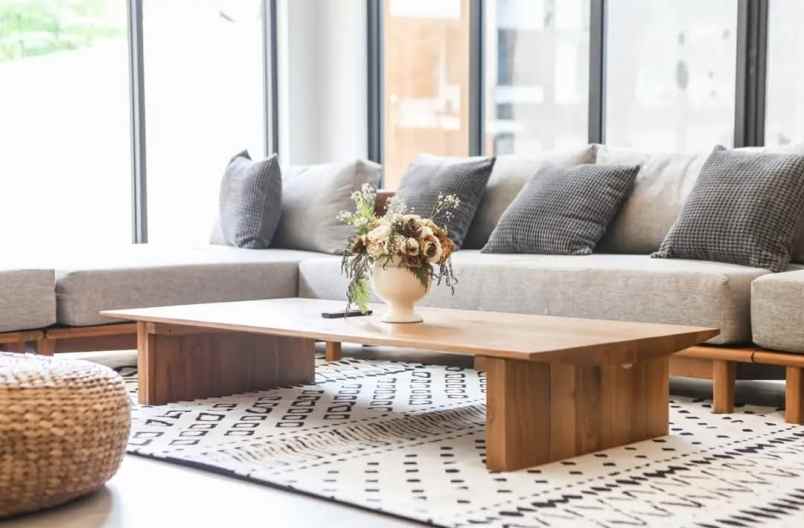 dijual rumah jl tirtasari setraduta