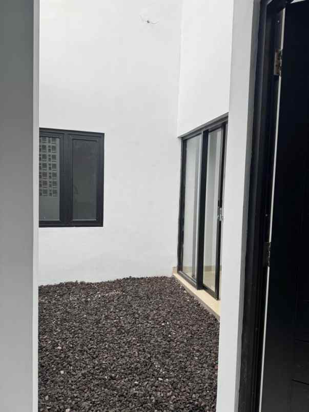 dijual rumah jl wates km 9 argomulyo