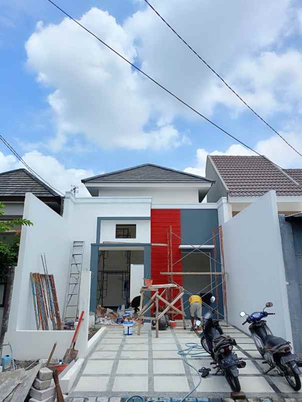 dijual rumah kahuripan nirwana sidoarjo
