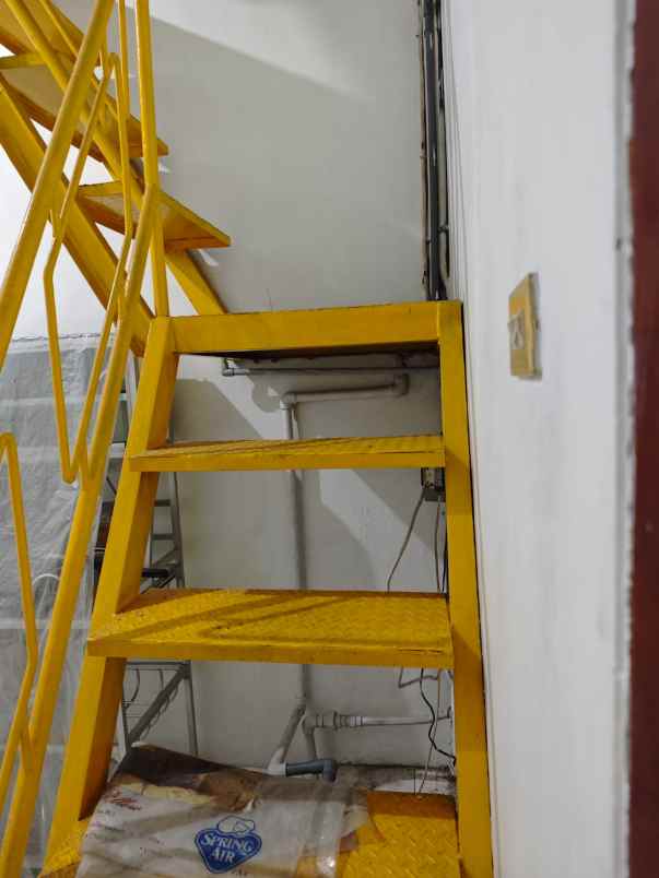 dijual rumah kalongan