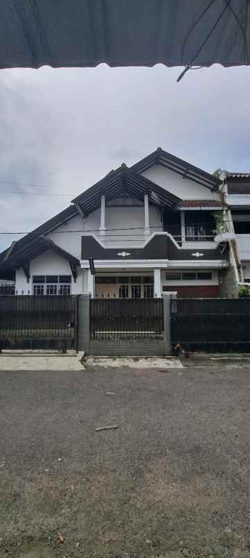 dijual rumah kayu agung 2
