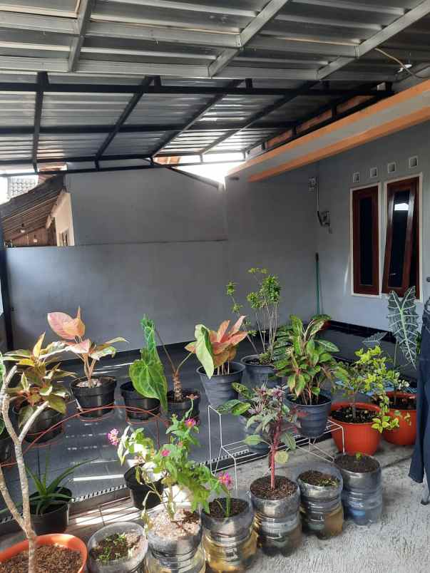 dijual rumah kebondalem prambanan