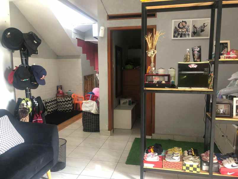 dijual rumah kec parongpong