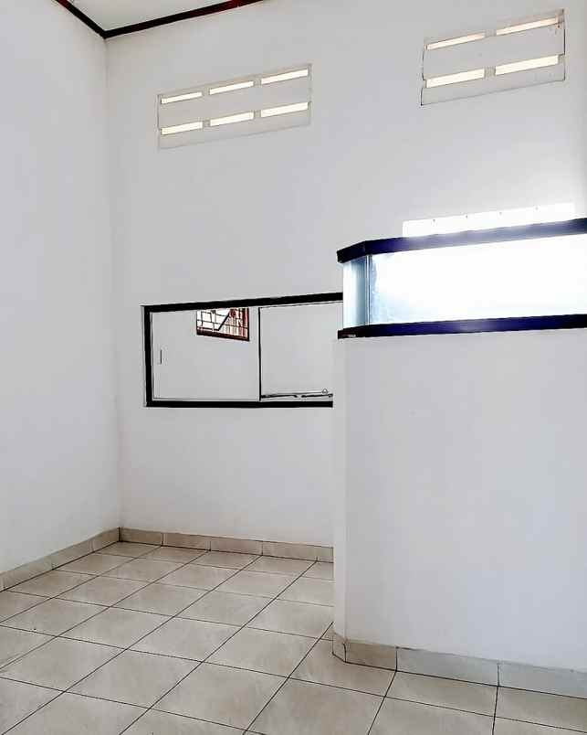 dijual rumah kedaung ciputat