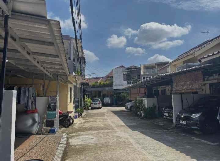 dijual rumah kelapa dua depok