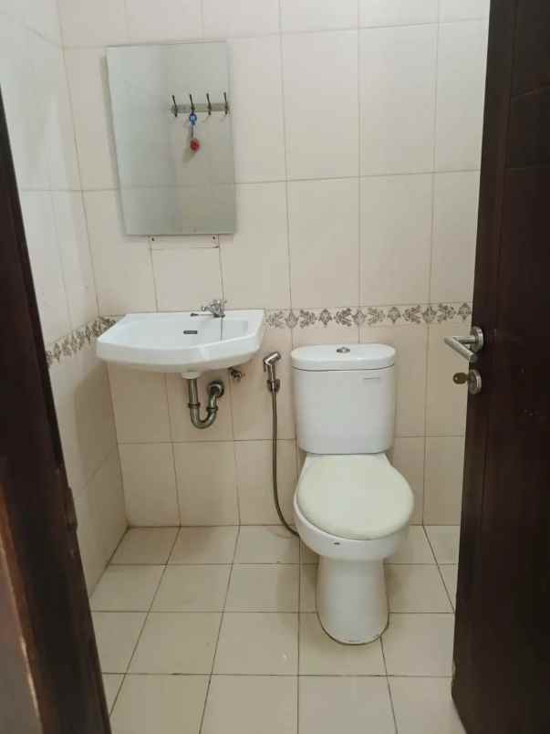 dijual rumah kemang pratama 2 bekasi