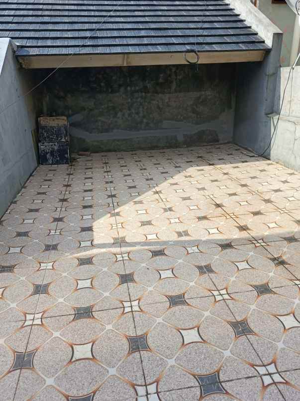 dijual rumah kemang pratama 2 bekasi