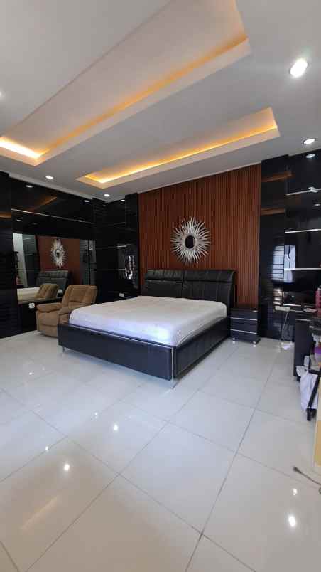dijual rumah kertajaya