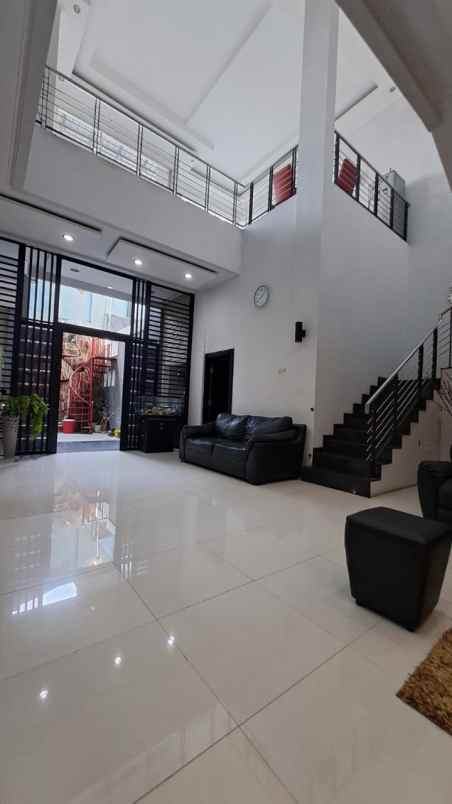 dijual rumah kertajaya