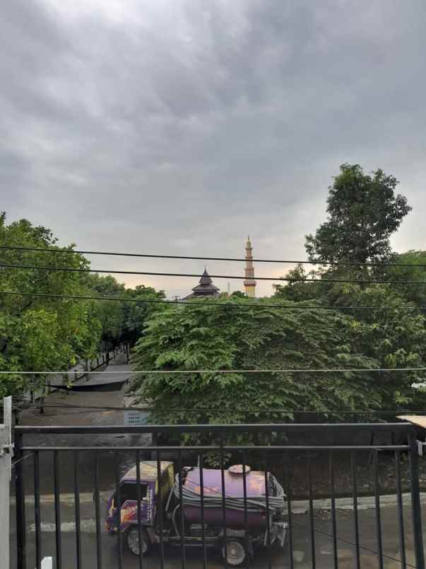 dijual rumah ketileng