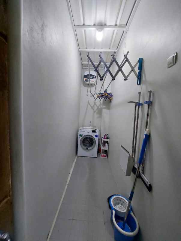 dijual rumah ketileng