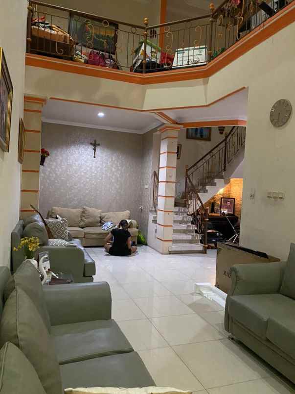 dijual rumah komp beacukai sukapura