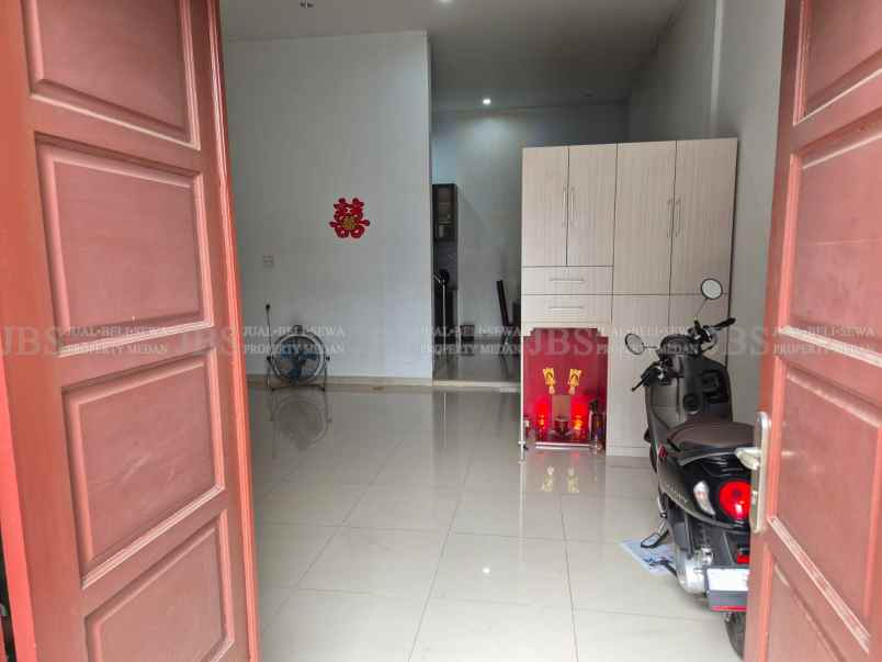dijual rumah komplek berjaya avenue