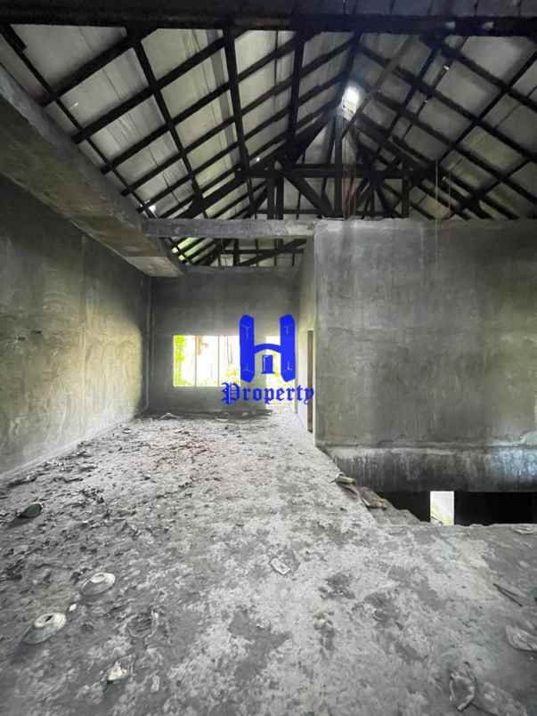dijual rumah komplek cemara asri jalan