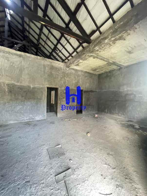 dijual rumah komplek cemara asri jalan