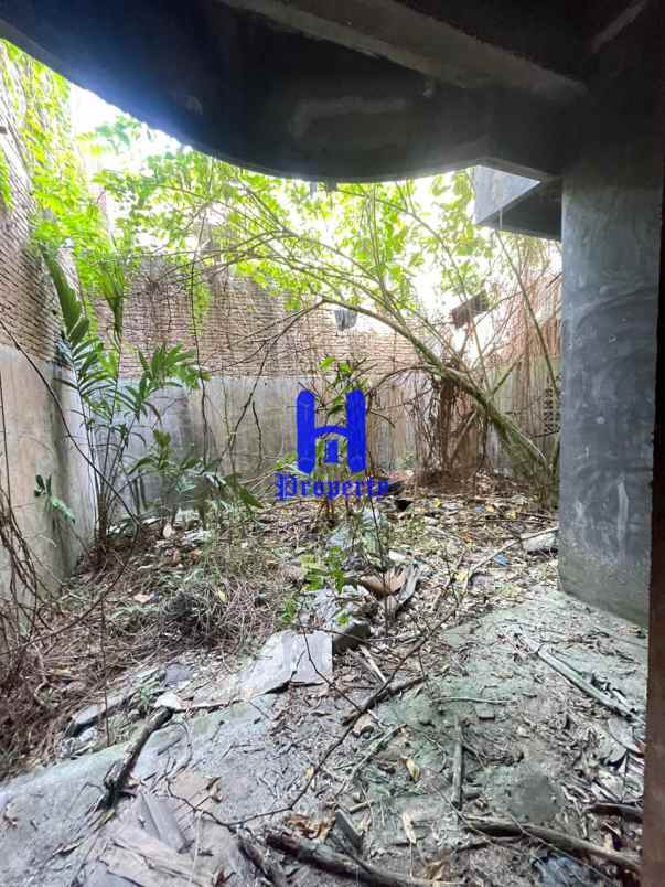 dijual rumah komplek cemara asri jalan