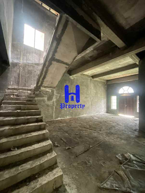 dijual rumah komplek cemara asri jalan