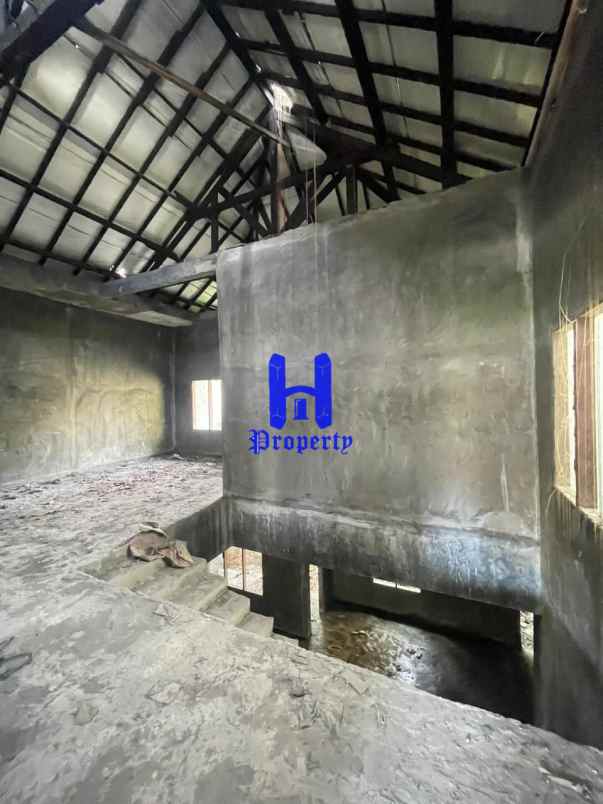 dijual rumah komplek cemara asri jalan