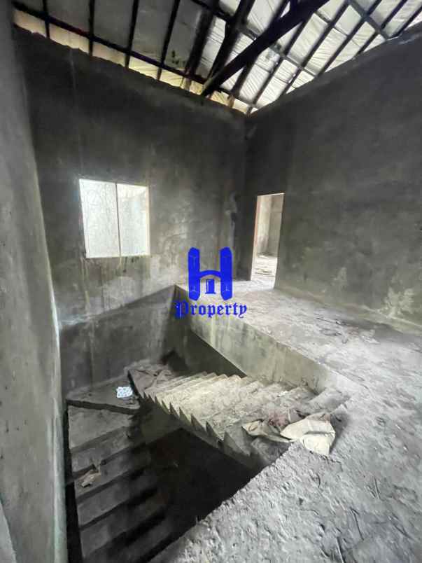 dijual rumah komplek cemara asri jalan