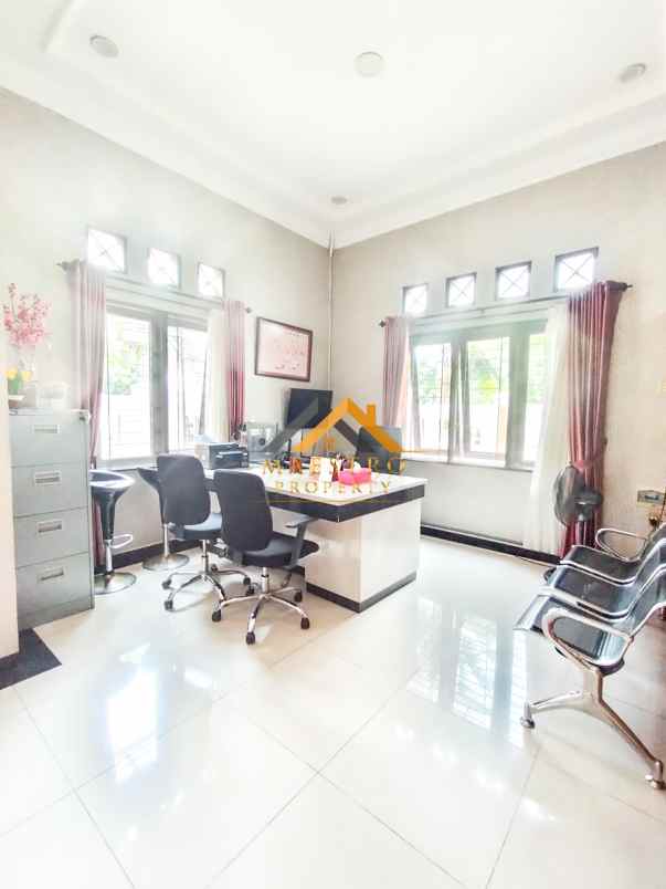 dijual rumah komplek cemara asri jalan