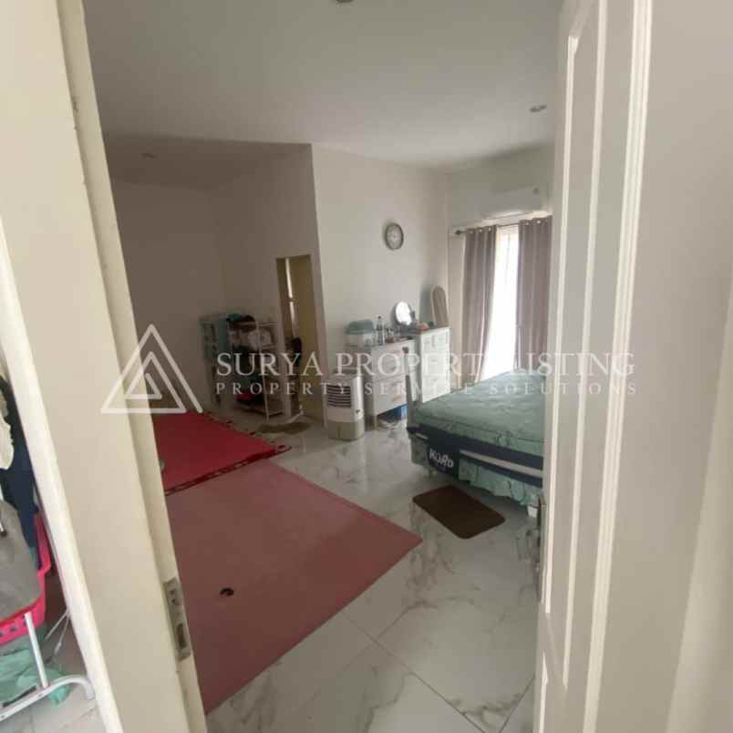 dijual rumah komplek medan resort city