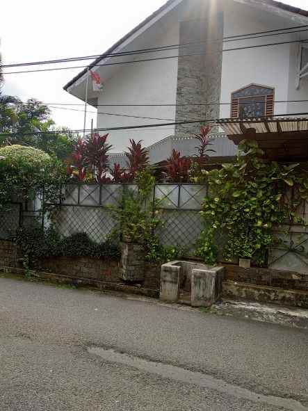 dijual rumah komplek ranch indah
