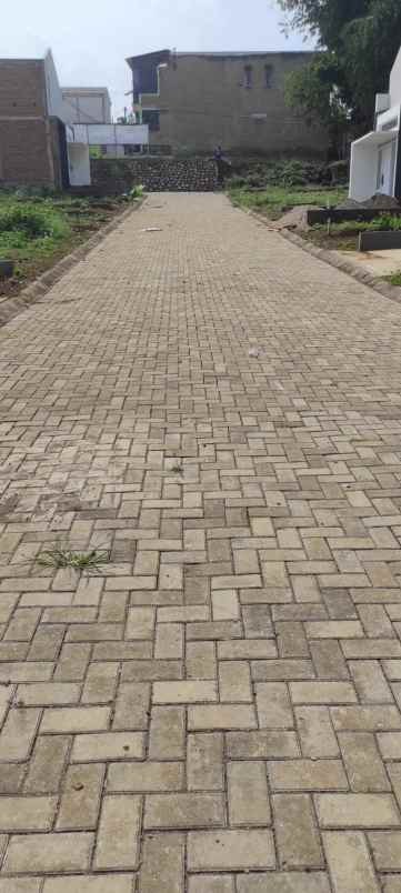 dijual rumah komplek taman bunga cilame