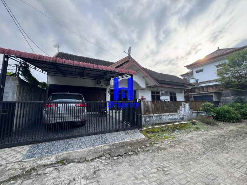 dijual rumah komplek tasbi 1 daerah