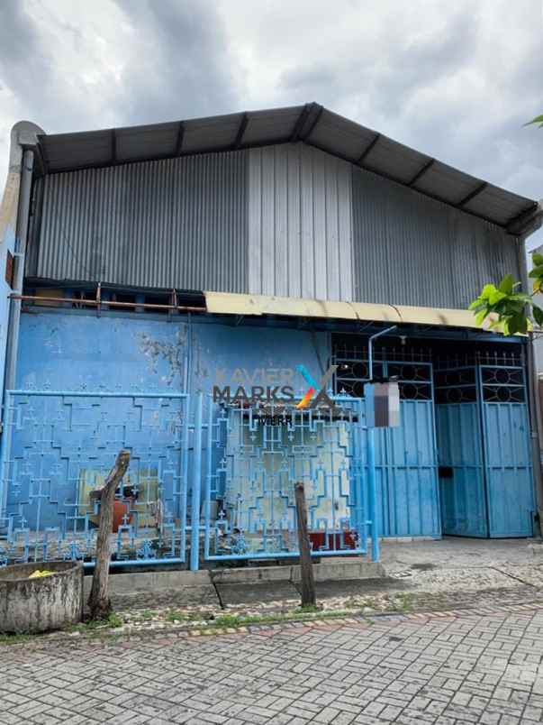 dijual rumah kos aktif di medayu dekat merr oerr upn