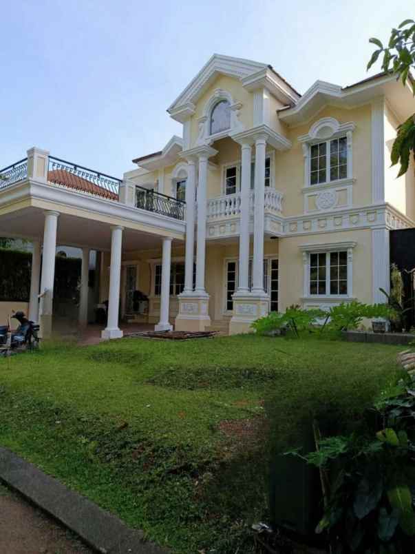 dijual rumah kota wisata