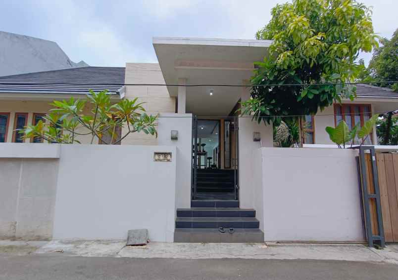 dijual rumah kreo larangan cileduk