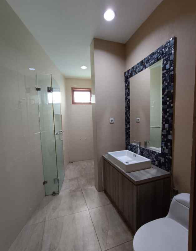 dijual rumah kreo larangan cileduk