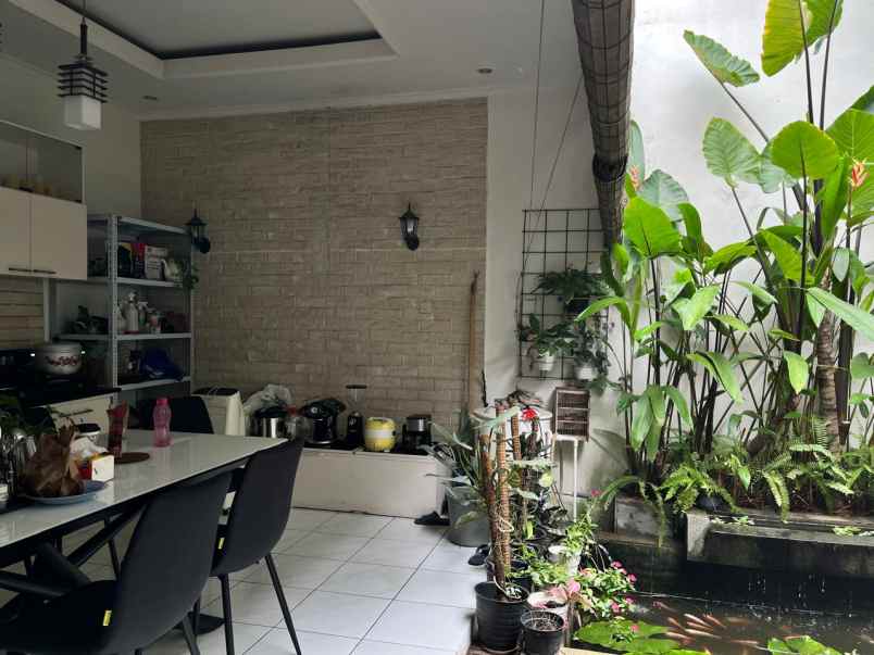 dijual rumah legenda wisata