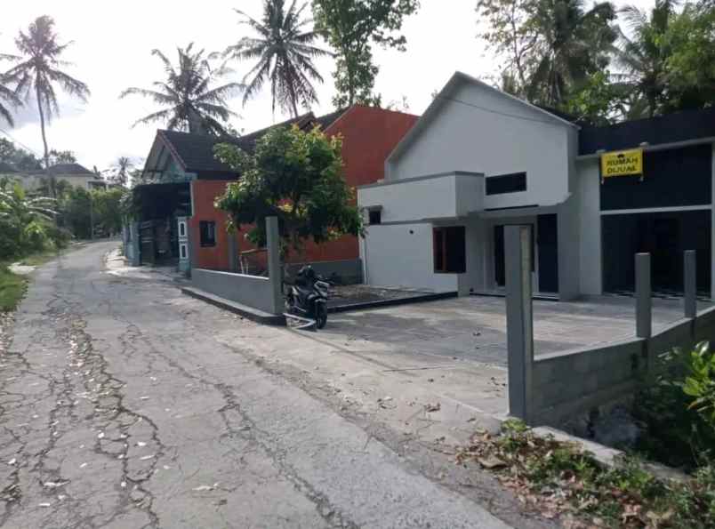 dijual rumah lemahdadi