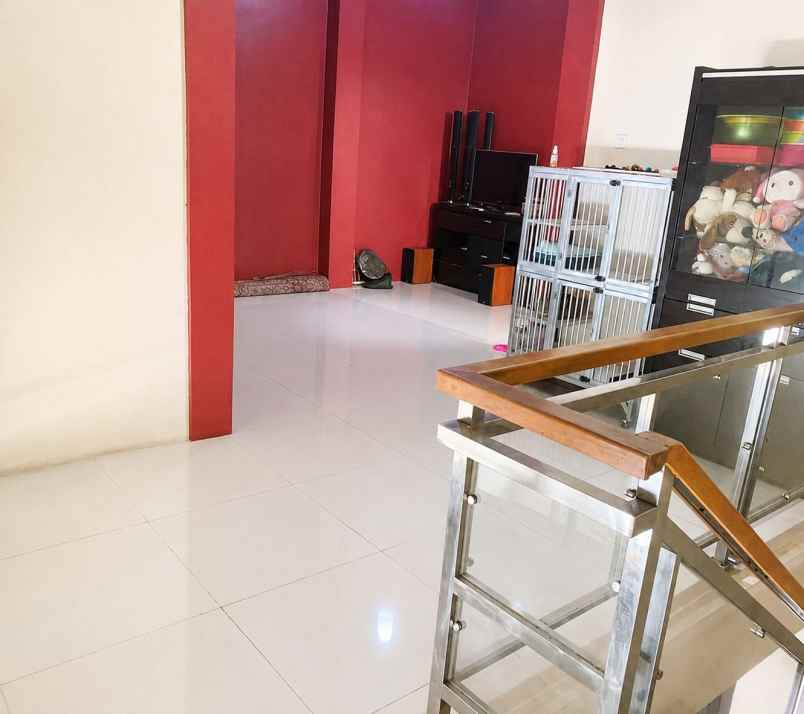 dijual rumah lokasi eksklusif jingga