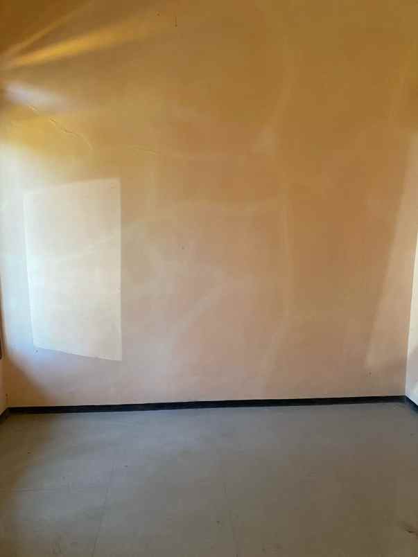 dijual rumah lokasi pakisaji malang