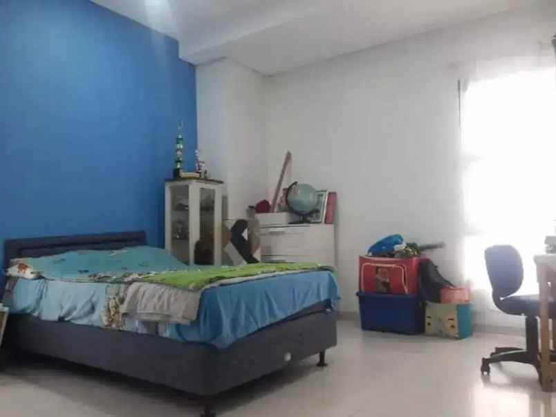 dijual rumah malaka