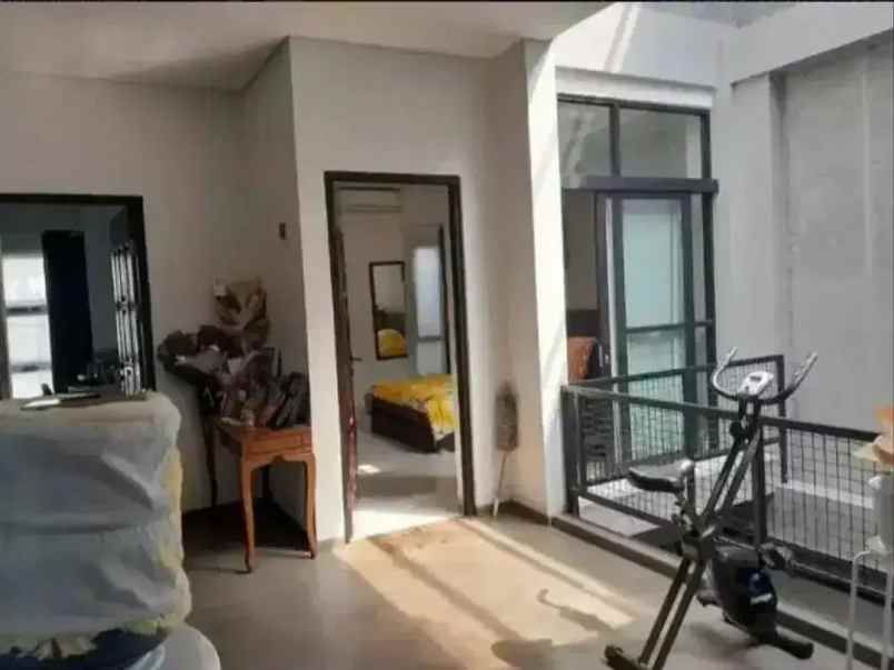 dijual rumah malaka