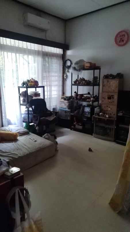 dijual rumah manyar tirtomoyo