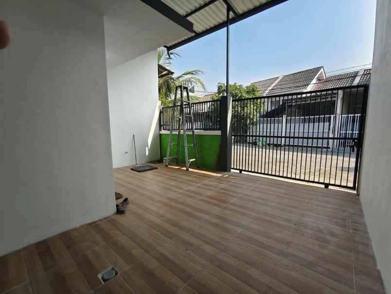 dijual rumah medayu utara