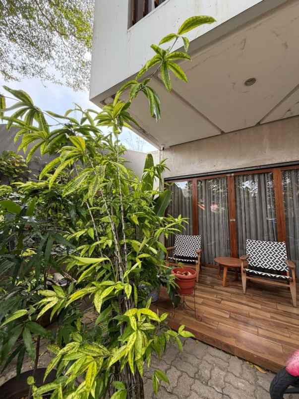 dijual rumah mewah sangat strategis jakarta pusat
