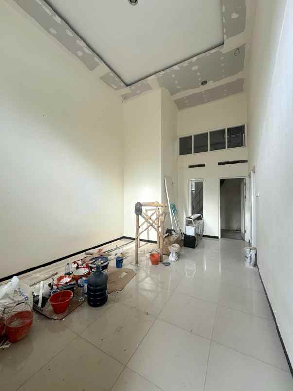 dijual rumah minimalis lokasi cluster kendal sari