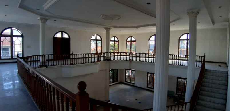 dijual rumah mojoklanggru kidul gubeng