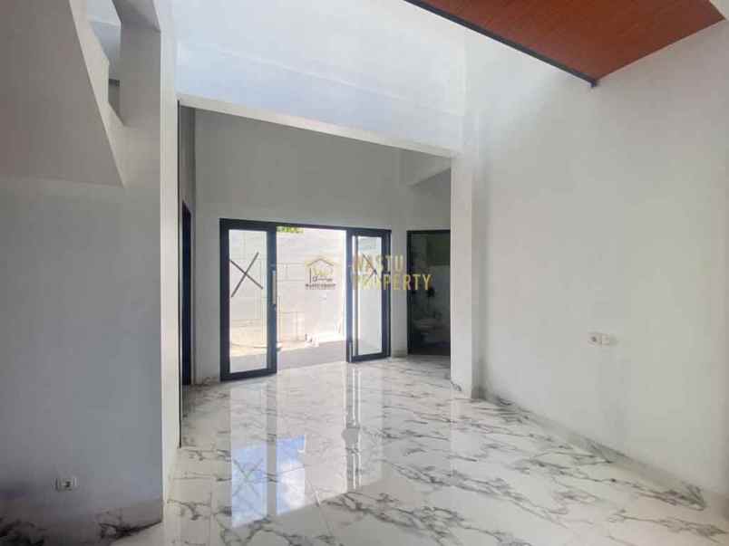 dijual rumah moyudan sleman