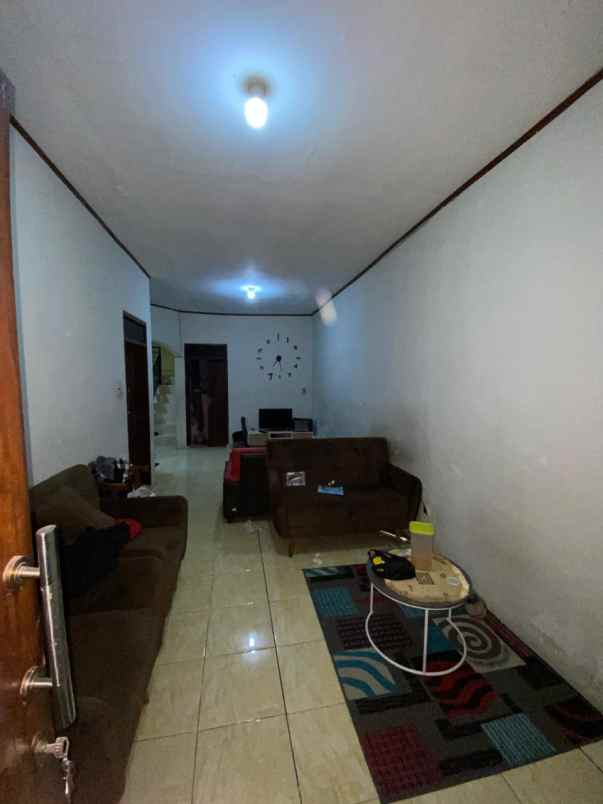 dijual rumah murah arcamanik
