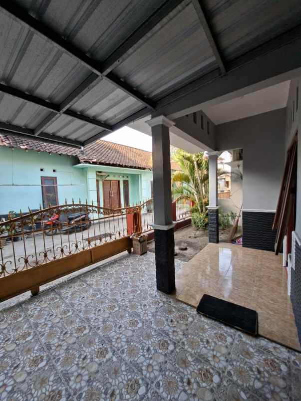 dijual rumah ngestiharjo