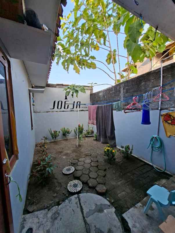 dijual rumah ngestiharjo