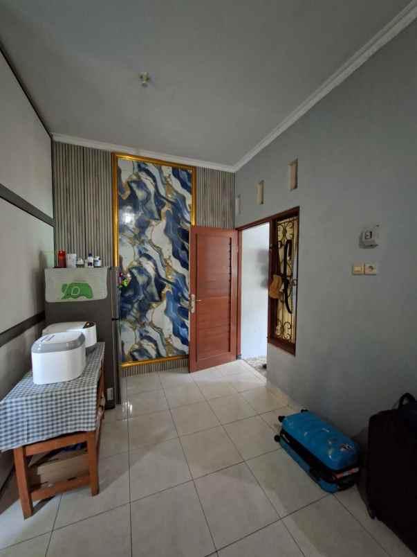 dijual rumah ngestiharjo