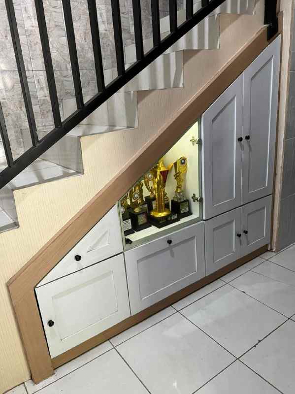 dijual rumah one regency rangkah