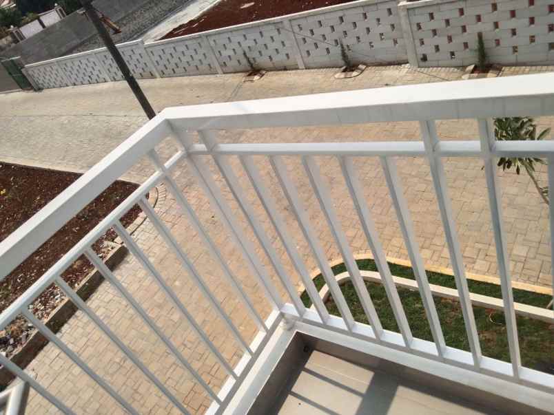 dijual rumah pancoran mas depok